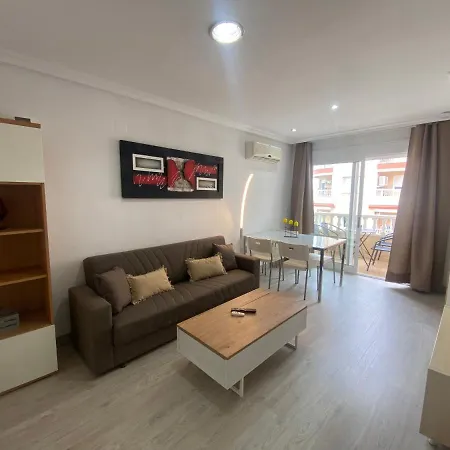 Homely Salinas Apartment Torrevieja
