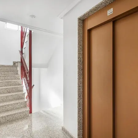 Homely Salinas Апартаменты Торевьиа