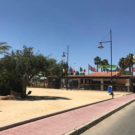 Homely Salinas Апартаменты *